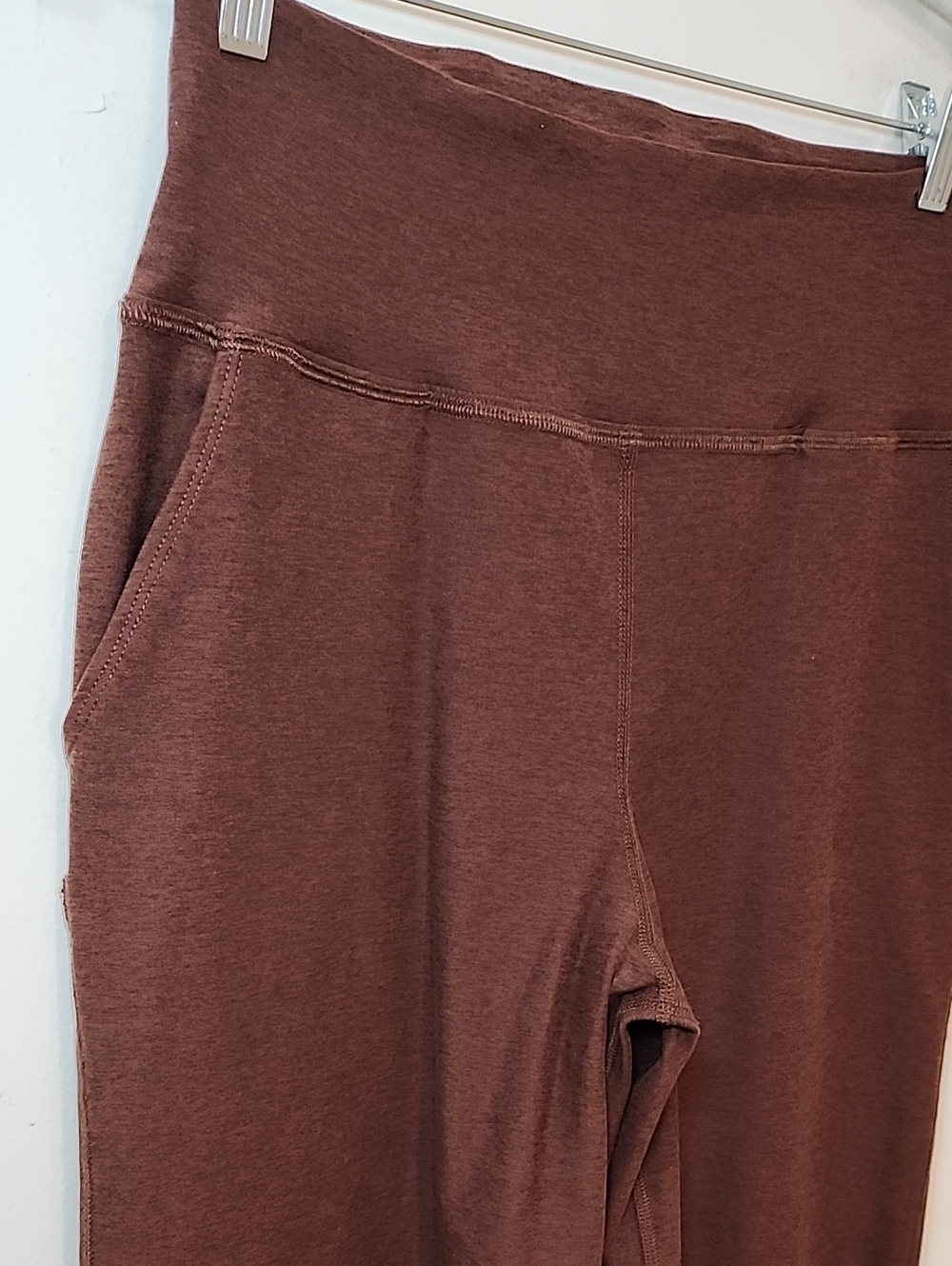 Beyond Yoga Spacedye Laid Back Wide Leg 26" Pants  Size Meduim - Picture 6 of 15